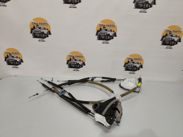 Замок двери задней правой 825006RR0A NISSAN