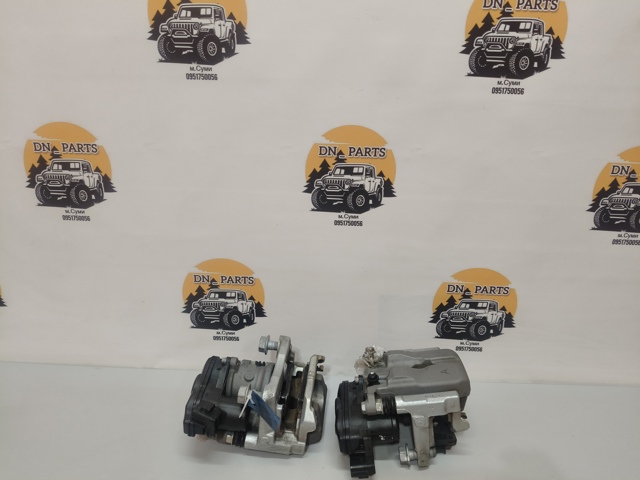 Задний левый суппорт D40106RA0A NISSAN