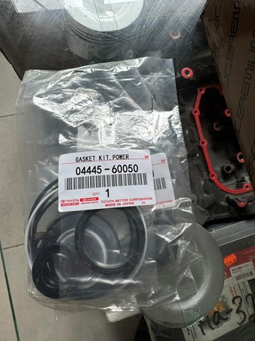 TOYOTA 0444560050 Сальник рулевого механизма, ремкомплект в наличии Киев