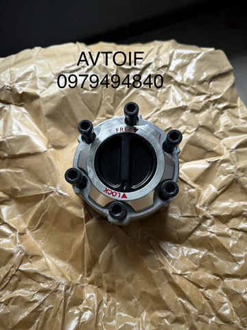 402502S610 NISSAN Замок ступицы передней купить в Николаев