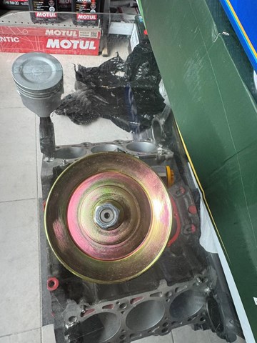 NISSAN 4911022J10 Насос ГУР в наличии Чернигов
