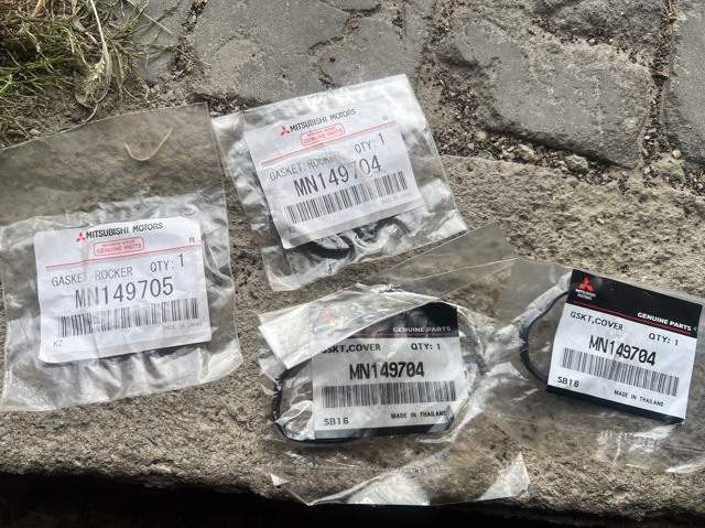 MN149705 Прокладка клапанной крышки двигателя, кольцо купить Запорожье