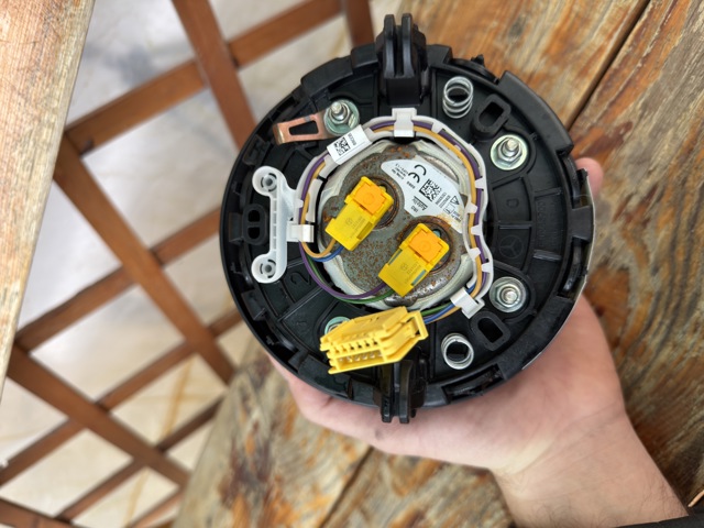 MERCEDES A0008606902 Подушка безопасности (AIRBAG) водительская в наличии Кривой Рог