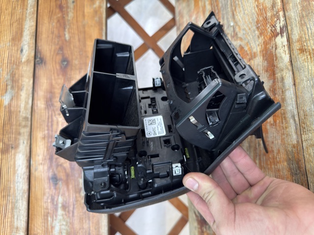29768007049051 MERCEDES купить в Каменское