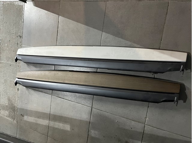 162149300B TESLA Молдинг (накладка) приборной панели "торпедо" центральный купить в Черкассы