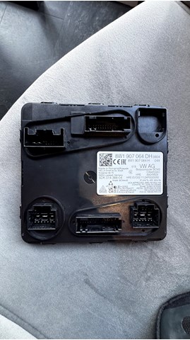 8W1907064DH VAG Блок комфорта купить в Запорожье