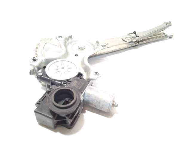 0620204002 TOYOTA Мотор стеклоподъемника двери задней левой купить в Львов