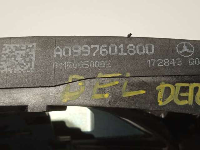MERCEDES 0997601800 Держатель наружной ручки двери передней правой в наличии Хмельницкий