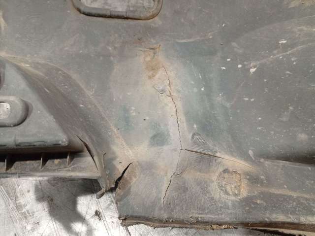 PEUGEOT 1612473180 Бампер передний, правая часть в наличии Запорожье