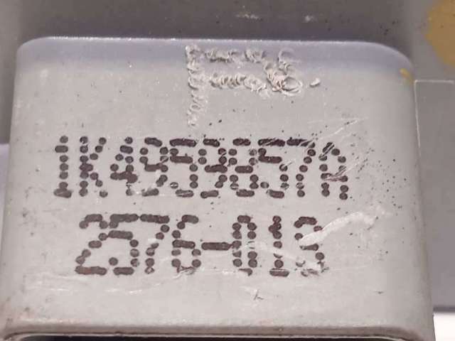 VAG 1K4959857AREH Кнопочный блок управления стеклоподъемником передний левый в наличии Черкассы