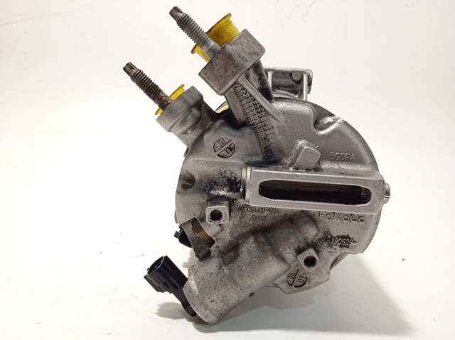 FORD 2414013 Компрессор кондиционера в наличии Черновцы