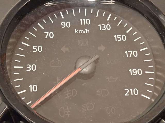 248100805R RENAULT Приборная доска (щиток приборов) купить в Хмельницкий