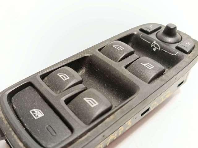 31272009 VOLVO Кнопочный блок управления стеклоподъемником передний левый купить в Павлоград