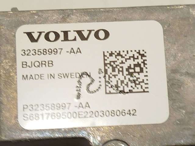 VOLVO 32358997 Камера системы обеспечения видимости в наличии Ужгород