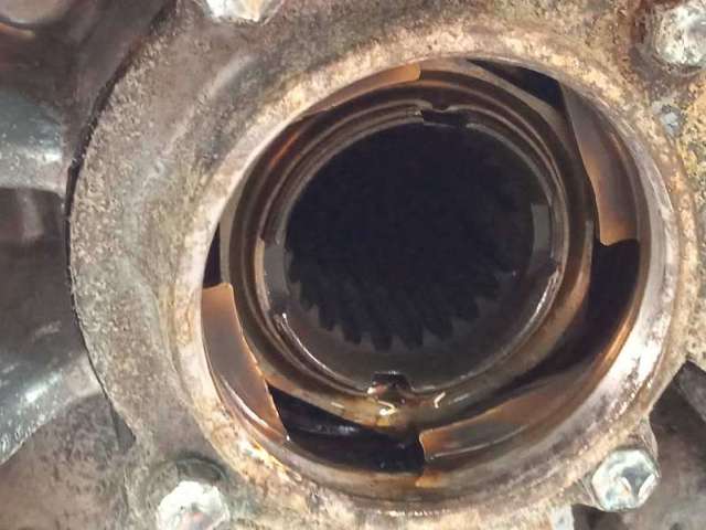 TOYOTA 3303060B61 КПП в сборе (механическая коробка передач) в наличии Украина