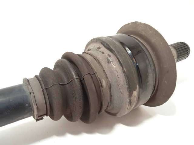 33207581021 BMW Полуось задняя левая купить в Черкассы