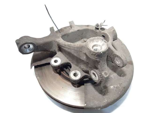 33326796498 BMW Цапфа задняя правая купить в Каменское