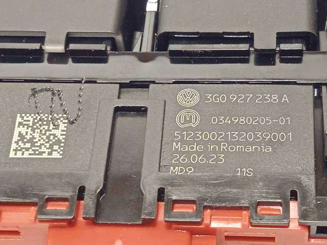 3G0927238AWZU VAG купить в Ужгород