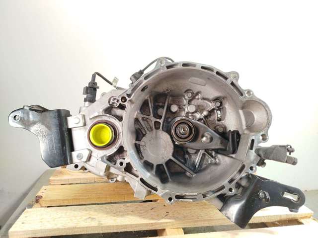 4300032476 HYUNDAI КПП купить в Чернигов