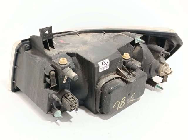 FORD 4695245 Правая фара в наличии Киев