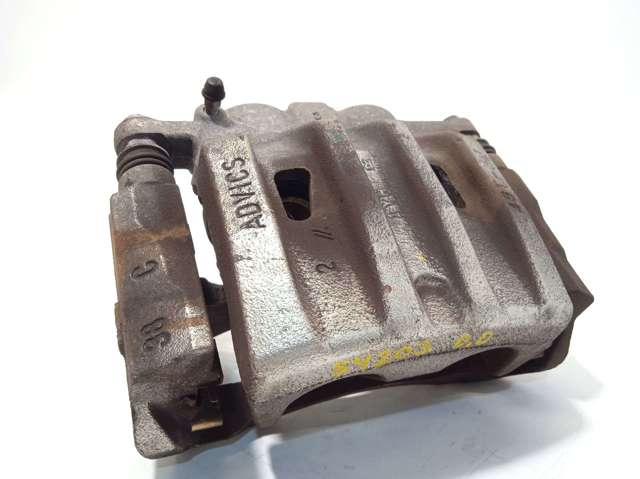 TOYOTA 4773048200 Суппорт тормозной передний правый в наличии Одесса