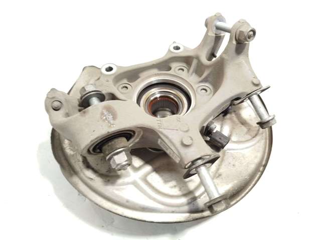 VAG 4K0505432C Цапфа (поворотный кулак) задний правый в наличии Кривой Рог