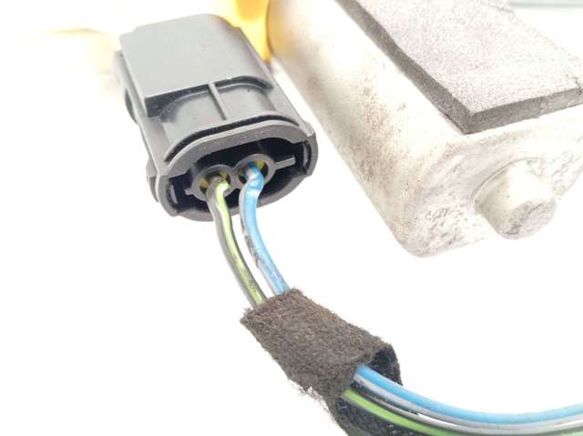 51337162164 BMW Стеклоподъемник передней правой двери купить в Чернигов