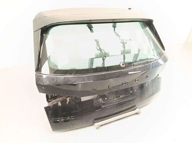 VAG 565827025C Крышка багажника в наличии Запорожье