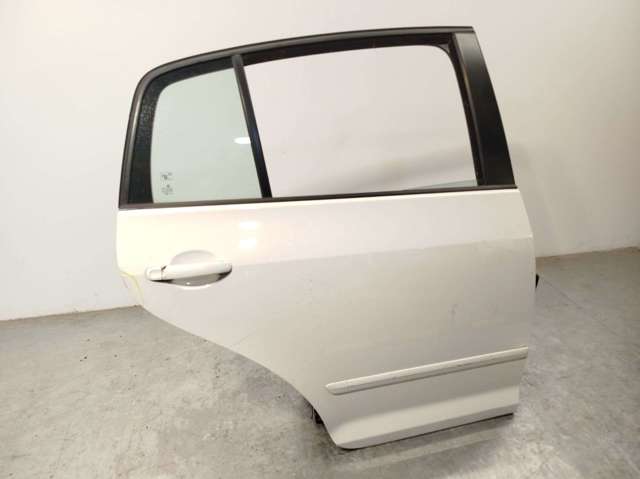 5M0833106B VAG Панель-щека двери задней правой купить в Каменское