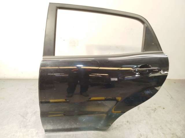 SSANG YONG 6301134103 Дверь задняя левая в наличии Черкассы