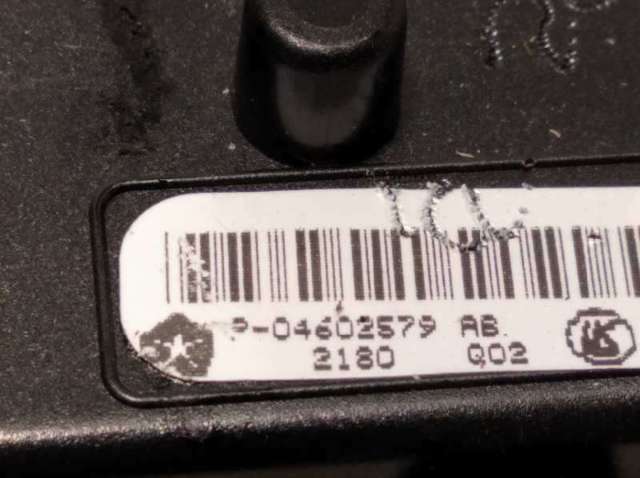 CHRYSLER 68023666AA Полуось (привод) передняя левая в наличии Ровно