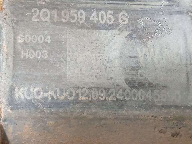 VAG 6F0837461D Стеклоподъемник передней левой двери в наличии Украина