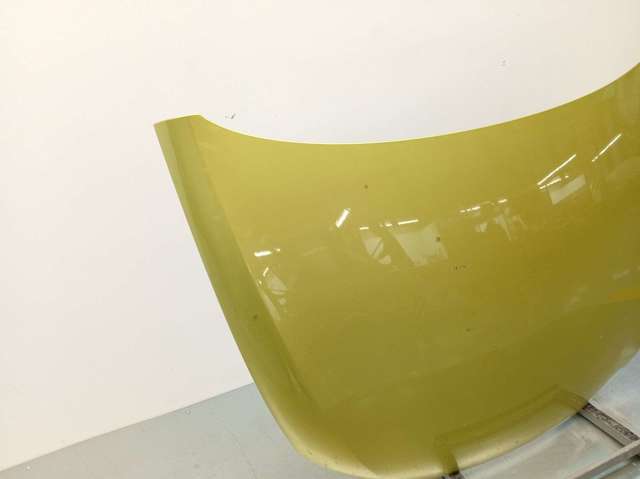 VAG 6J0823031 Капот в наличии Ровно