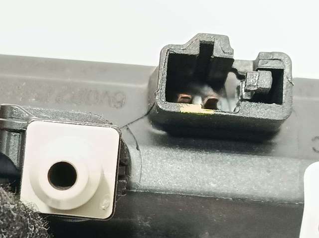 VAG 6V0827566G в наличии Черкассы