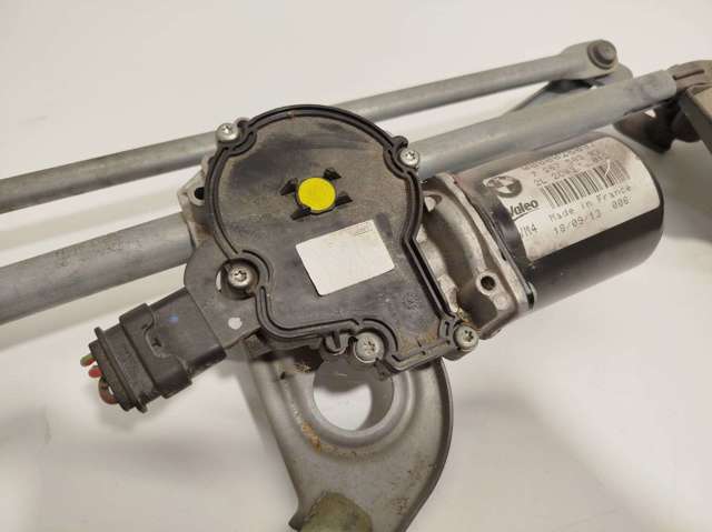 7260488 BMW Трапеция дворников купить в Каменское