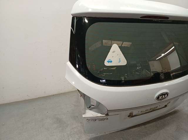 HYUNDAI 737001P000 Дверь задняя (багажная 3/5-я (ляда) в наличии Черкассы
