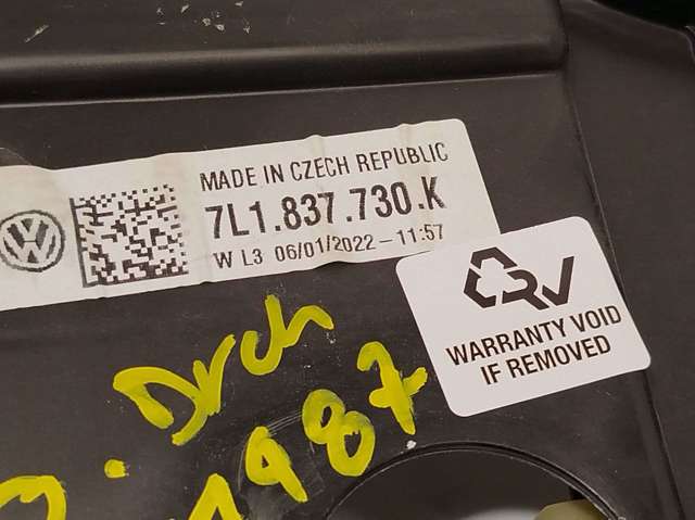 7LA837754 Стеклоподъемник передней правой двери купить Ирпень