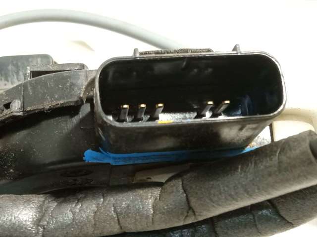 HYUNDAI 814202W010 Замок двери задней правой в наличии Ирпень
