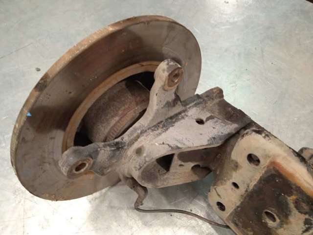 RENAULT 8200879909 Подрамник задний в наличии Кривой Рог
