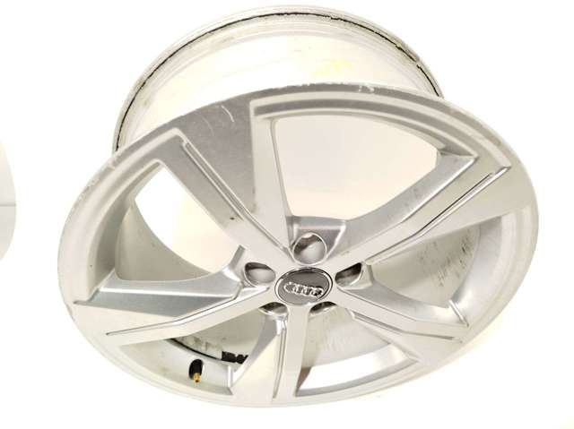VAG 82A601025G Диски колесные в наличии Полтава