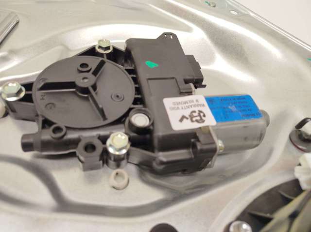 834502P010 HYUNDAI Мотор стеклоподъемника двери задней левой купить в Тернополь