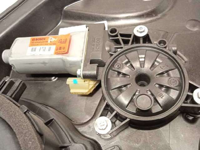 834603X000 HYUNDAI Мотор стеклоподъемника двери задней правой купить в Украина