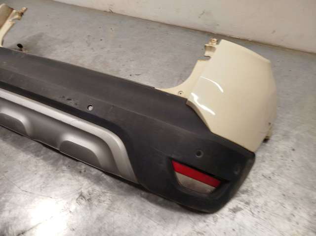 RENAULT 850167362R Бампер задний, правая часть в наличии Черновцы