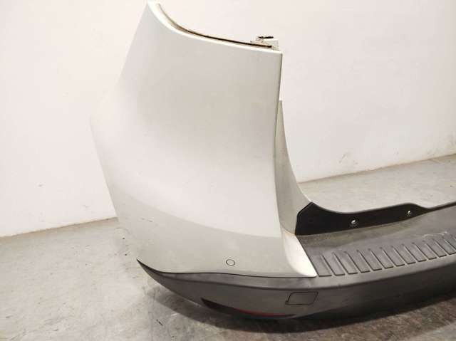 RENAULT 850172603R Бампер задний, левая часть в наличии Павлоград