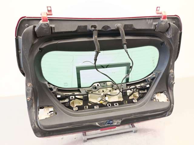 901522397R Крышка багажника купить Кривой Рог