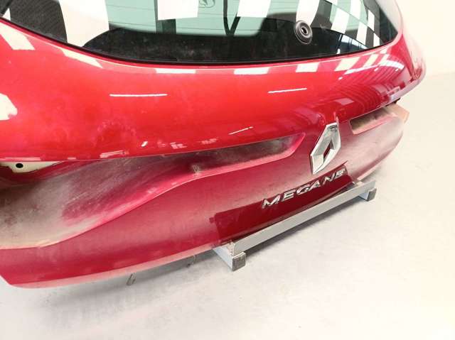 901522397R RENAULT Крышка багажника купить в Чернигов