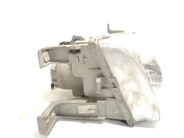 HYUNDAI 921043A020 Фара правая в наличии Львов