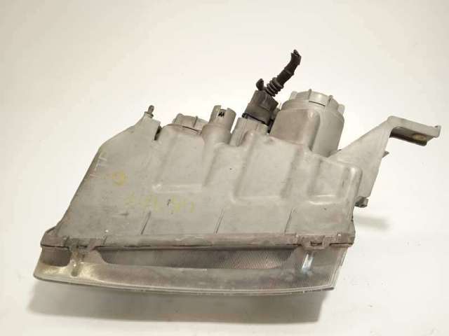 HYUNDAI 921043A020 Фара правая в наличии Ровно