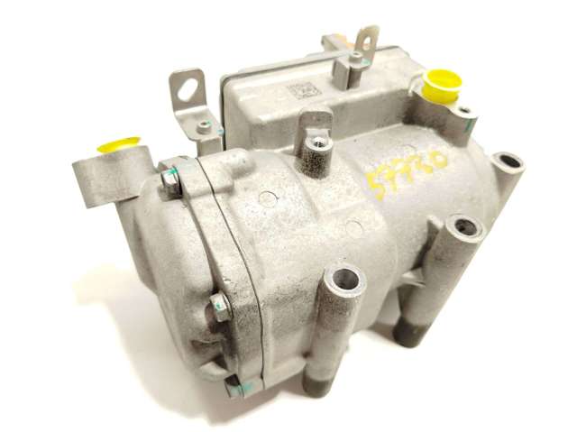 926007596R RENAULT Компрессор кондиционера купить в Чернигов