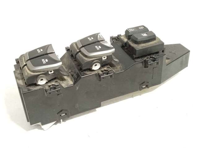 935702W515 HYUNDAI купить в Киев